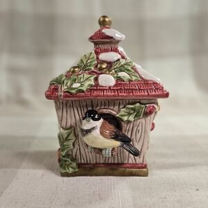 Vintage Fitz & Floyd Winter Christmas Bird House Lidded Trinket Box Chickadee